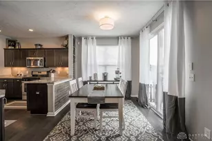 4218 Spicebush Dr, Tipp City, OH 45371 - Photo 9