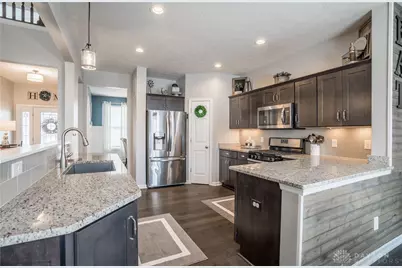 4218 Spicebush Drive, Tipp City, OH 45371 - Photo 7