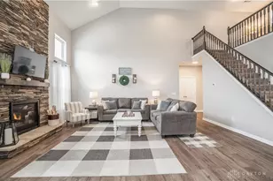 4218 Spicebush Dr, Tipp City, OH 45371 - Photo 13