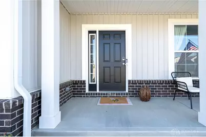 550 Crossing Lane, Dayton, OH 45449 - Photo 3