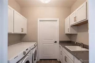 1507 Kingsgate Rd, Springfield, OH 45502 - Photo 15