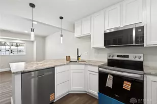 2105 Pittsfield St, Kettering, OH 45420 - Photo 13