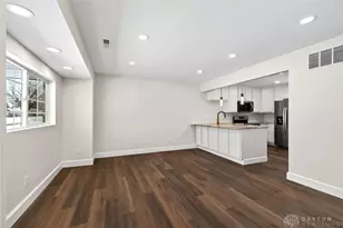 2105 Pittsfield St, Kettering, OH 45420 - Photo 7