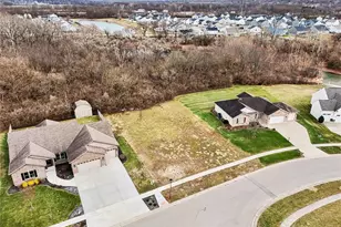 7548 Timber Valley Dr, Franklin, OH 45005 - Photo 1