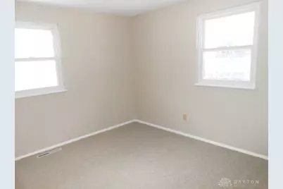 7999 Blackshear Drive, Dayton, OH 45424 - Photo 9