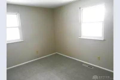 7999 Blackshear Drive, Dayton, OH 45424 - Photo 13