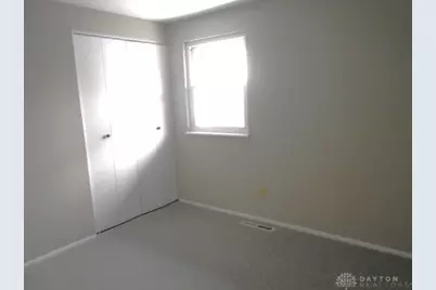 7999 Blackshear Drive, Dayton, OH 45424 - Photo 9