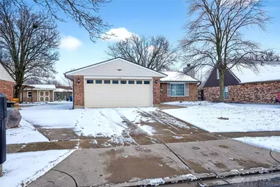 6154 Green Knolls Drive, Dayton, OH 45424 - Photo 3