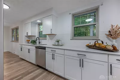 8301 Red Lion 5 Points Road, Springboro, OH 45066 - Photo 11