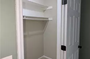 7809 Capitol Hill Ln, Dayton, OH 45459 - Photo 31