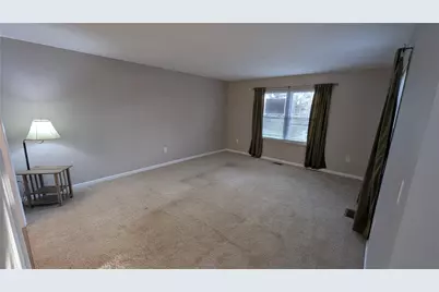 7809 Capitol Hill Lane, Dayton, OH 45459 - Photo 5