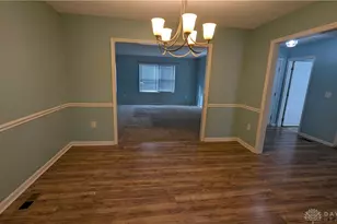 7809 Capitol Hill Ln, Dayton, OH 45459 - Photo 13