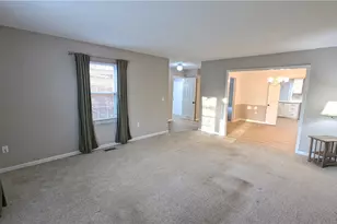 7809 Capitol Hill Ln, Dayton, OH 45459 - Photo 7