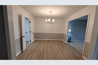 7809 Capitol Hill Lane, Dayton, OH 45459 - Photo 9