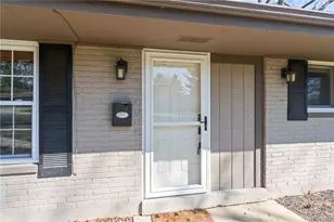 4096 Woodedge Dr, Bellbrook, OH 45305 - Photo 3