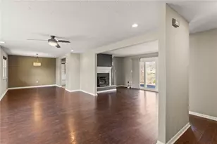 4096 Woodedge Dr, Bellbrook, OH 45305 - Photo 5