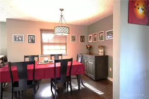 4096 Woodedge Dr, Bellbrook, OH 45305 - Photo 9