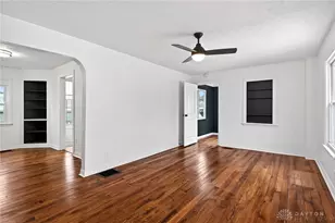 2000 Neva Dr, Dayton, OH 45414 - Photo 5