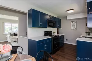 3976 Graham Dr, Beavercreek, OH 45431 - Photo 7