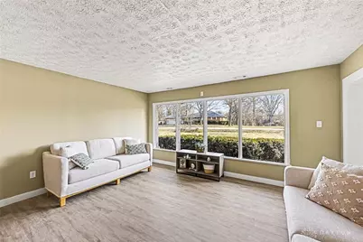 1947 Forestdale Avenue, Beavercreek, OH 45432 - Photo 7