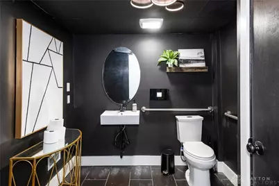 1519 E 5th Street, Dayton, OH 45403 - Photo 11