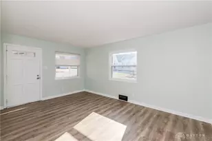 19 Colley Pl, Dayton, OH 45420 - Photo 5