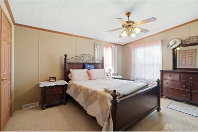 11138 Oakwood Village Blvd, Miamisburg, OH 45342 - Photo 11