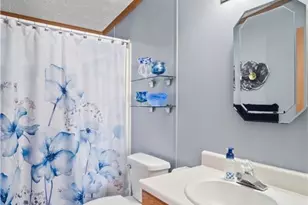 11138 Oakwood Village Blvd, Miamisburg, OH 45342 - Photo 19