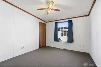 11138 Oakwood Village Blvd, Miamisburg, OH 45342 - Photo 17