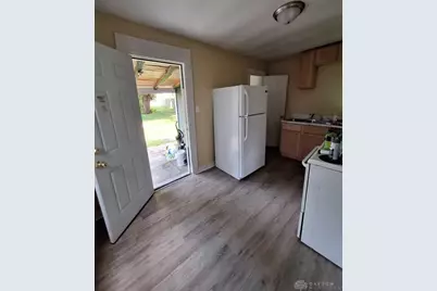 929 Xenia Avenue, Dayton, OH 45410 - Photo 9