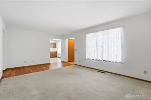 3031 Bradford Dr, Springfield, OH 45503 - Photo 7