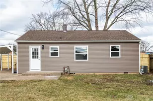 184 Pat Ln, Fairborn, OH 45324 - Photo 29