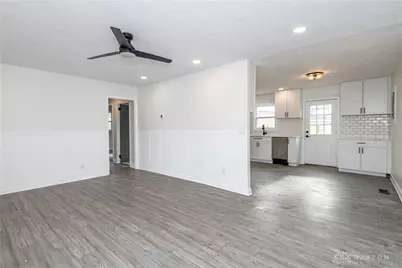 184 Pat Lane, Fairborn, OH 45324 - Photo 9