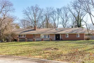 5806 Folkestone Dr, Dayton, OH 45459 - Photo 49