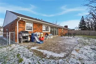 245 Whispering Pines St, Springboro, OH 45066 - Photo 49