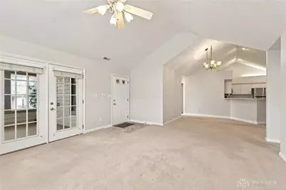 41 Villa Pointe Drive, Springboro, OH 45066 - Photo 7