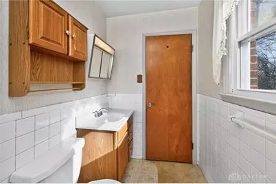 2434 Barnett Drive, Bellbrook, OH 45305 - Photo 35