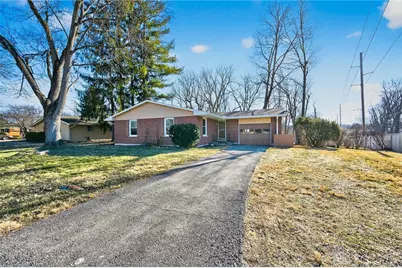 2434 Barnett Drive, Bellbrook, OH 45305 - Photo 11