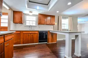 4048 Locustwood Dr, Dayton, OH 45429 - Photo 11