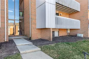 1118 Eagle Feather Cir, Dayton, OH 45449 - Photo 25