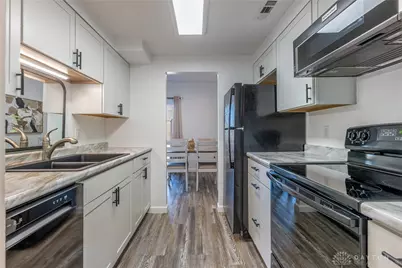 1118 Eagle Feather Circle #D, Dayton, OH 45449 - Photo 5