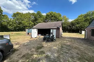 2960 N Diamond Mill Rd, Dayton, OH 45426 - Photo 5