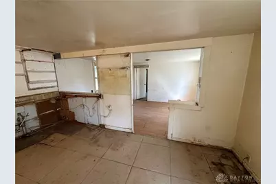 2960 N Diamond Mill Road, Dayton, OH 45426 - Photo 31