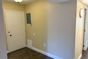 1100 Eagle Nest Ct, Dayton, OH 45449 - Photo 9