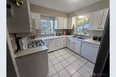 900 Lawn Avenue, Hamilton, OH 45013 - Photo 29