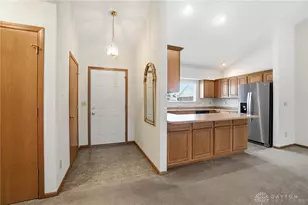 1711 Pinehurst Dr, Springfield, OH 45502 - Photo 3