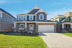 597 Twilight Ln, Dayton, OH 45440 - Photo 3