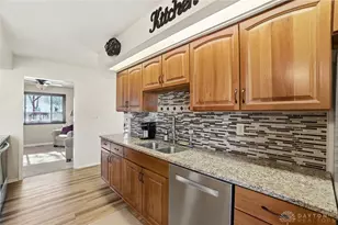 2036 Meadowside Ln, Washington Twp, OH 45458 - Photo 11