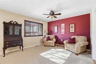 2036 Meadowside Ln, Washington Twp, OH 45458 - Photo 15