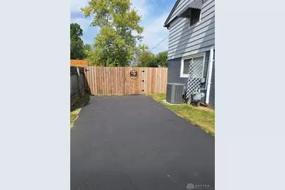 6788 Ginger Avenue, Mad River Twp, OH 45323 - Photo 5